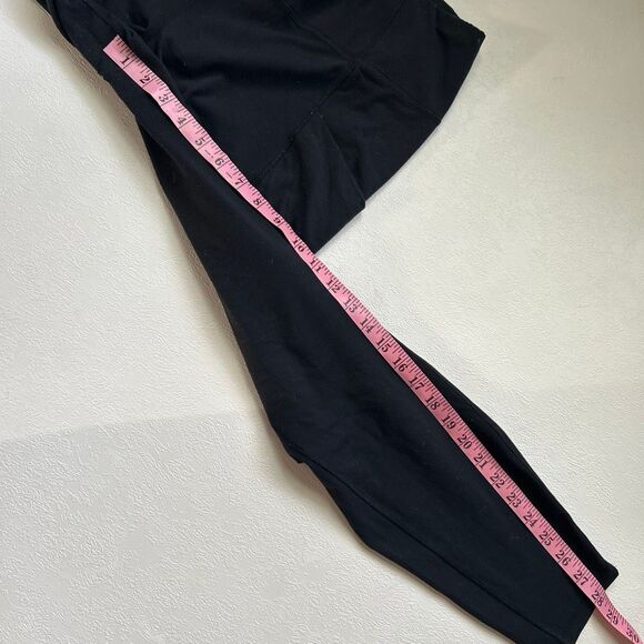 The North Face Women’s Black High Rise Active Leggings 1X | Pockets, Athleisure - Picture 6 of 8